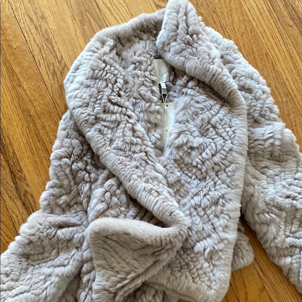 Joie Faux Fur Cape in Soft Gray mushroom